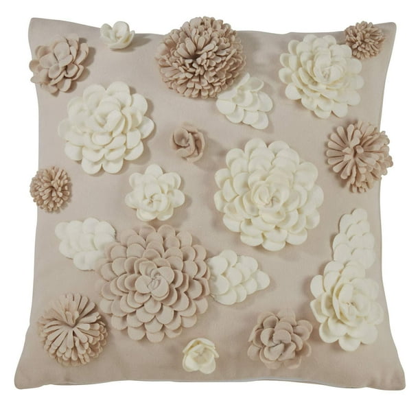 The White Petals Set of 2 Gold Pillow Covers with Flange 16x16 inches, Solid Gold 